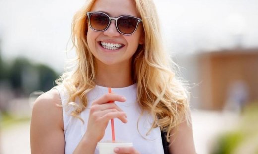 Υγεία δοντιών: Τι πρέπει να προσέχουμε το καλοκαίρι