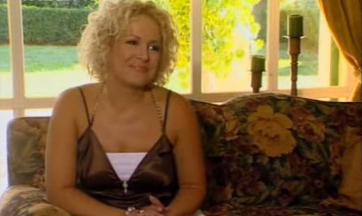 Η Ξανθίπη από το «50-50» «κολάζει» τον ανδρικό πληθυσμό-Δείτε τη με σέξι μαγιό