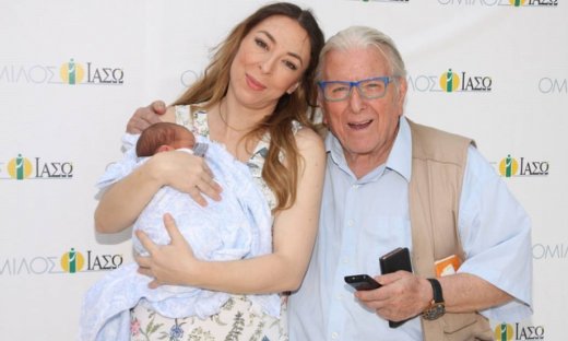 Κώστας Βουτσάς-Αλίκη Κατσαβού: Οι πρώτες στιγμές με το μωρό και το μέλλον μαζί του