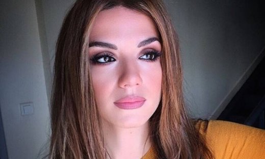 Βάσω Λασκαράκη: «Με την Εύα κάνουμε κι εμείς περιοδεία»