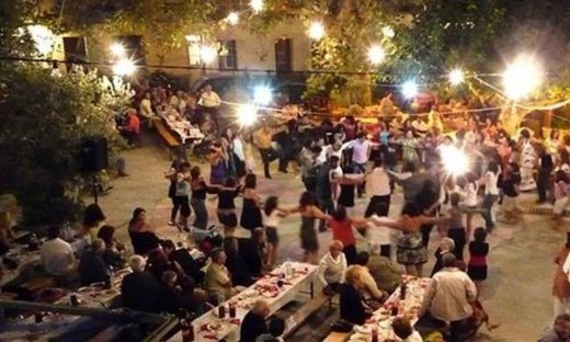 Αιτωλικό: Αυτός είναι ο πασίγνωστος τραγουδιστής που δεν έκοβαν αποδείξεις στη συναυλία του