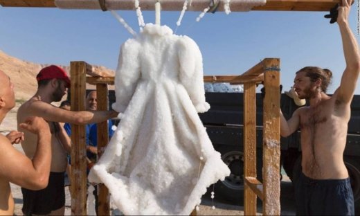 Ένα φόρεμα… στήλη άλατος