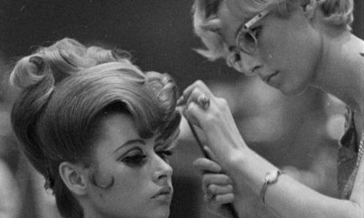 Αλήθεια τώρα: Αυτός είναι ο πιο τρελός τρόπος να κουρέψεις τα μαλλιά σου!