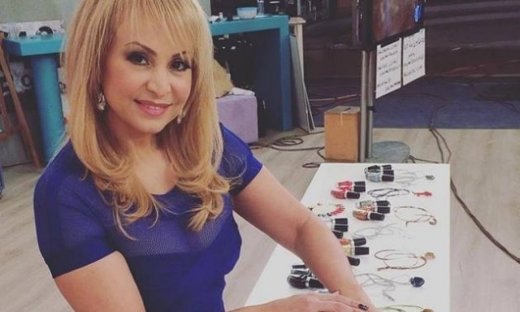 Τέτα Καμπουρέλη: «Θα ήθελα να συνεργαστώ κάποια στιγμή με την Ελένη Μενεγάκη»