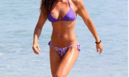 Όταν την έπλασε ο θεός, πρέπει να είχε... προφανώς έμπνευση