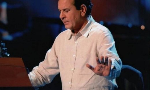 Συγκλονίζει ο Σπανουδάκης: Ο Άγιος Σπυρίδωνας τον βοήθησε να σηκωθεί από την αναπηρική καρέκλα