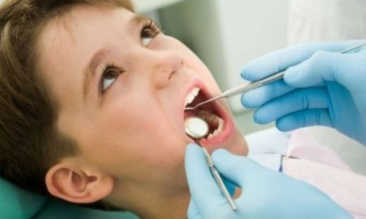Μην ξεχνάτε τον έλεγχο των δοντιών στα παιδιά σας