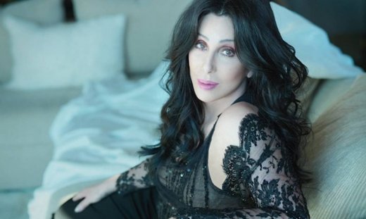 Cher: Ο μάνατζέρ της διέψευσε τις φήμες περί προβλήματος υγείας της