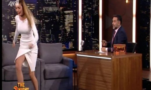 Η Αντωνία Καλλιμούκου αποχώρησε έντρομη από την εκπομπή του Αρναούτογλου!