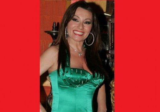 Πόπη Μαλλιωτάκη: Συνεχίζει τις βουτιές της και «αναστατώνει» το instagram