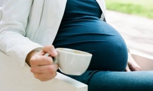 Καφές στην εγκυμοσύνη: Ντεκαφεϊνέ,κανονικός ή καθόλου;