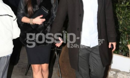 Κάτι τρέχει με τους δίπλα;