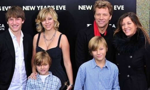 Ο Jon Bon Jovi μιλάει για τα παιδιά του μετά από 3 δεκαετίες στη μουσική βιομηχανία!