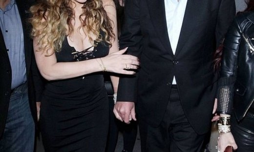 Ζει ένα δράμα! Η star μετά το χωρισμό της έχει πέσει σε κατάθλιψη και δεν μπορεί να συνέλθει