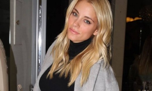 Δούκισσα Νομικού: Το παλτό που έχω λατρέψει φέτος και πού θα το βρεις