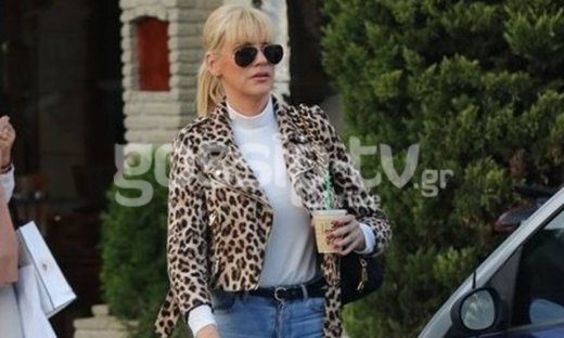 Σάσα Σταμάτη: Με στυλ στην Γλυφάδα