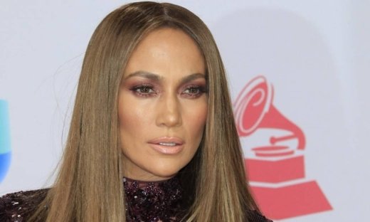 Η εμφάνιση της Lopez που κόβει την ανάσα