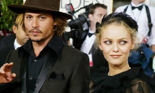Johnny Depp: Στην αγκαλιά της πρώην του