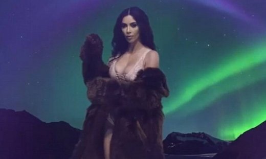 Η… διαστημική Kim Kardashian
