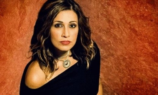 Ελένη Πέτα: «Βγήκα σε μια λάθος δεκαετία…»