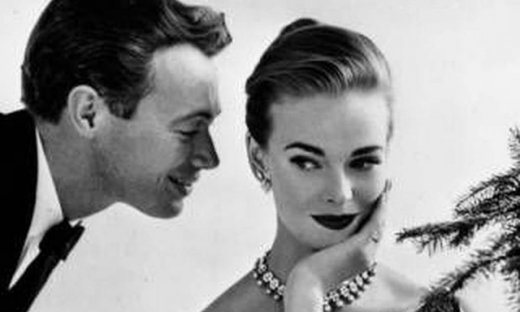 Χριστουγεννιάτικο... σεξ: 4 tips για να κάνεις τη βραδιά σας ξεχωριστή