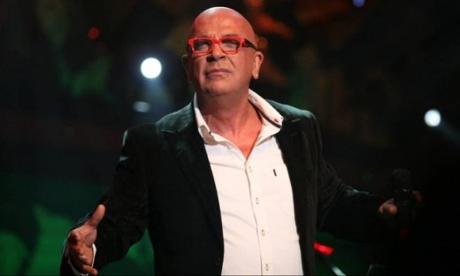 Ο Ζουγανέλης απέναντι από τον Παπαδόπουλο