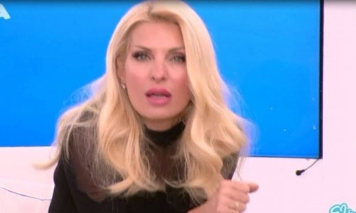 Ελένη: Το μικρόφωνο ήτα ανοιχτό και ακούστηκε: «Η ζωή δεν μου τον έφερε τυχαία»