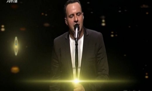 «Rising star»: Ο νικητής του youtube σήκωσε τον τοίχο