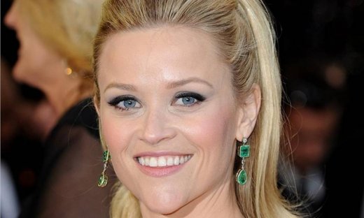 Έξαλλη η Witherspoon καταγγέλλει…