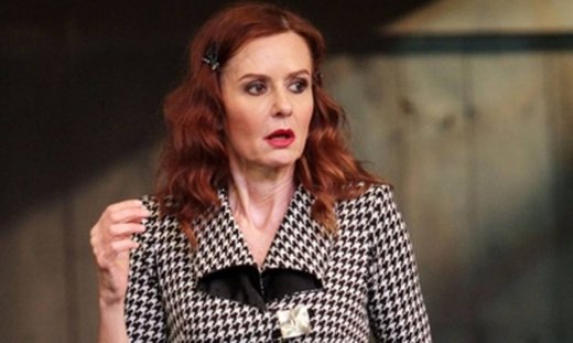 Περιοδεία για την Δανδουλάκη με το «Μάντεψε ποιος θα πεθάνει απόψε»