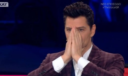 «The Voice»: Ο Σάκης ζήτησε να γίνει διάλλειμα στα battles-Τι συνέβη;