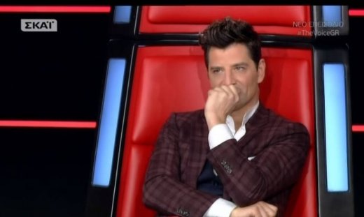 «The Voice»: Ο Σάκης με το «Hello» έδιωξε την…