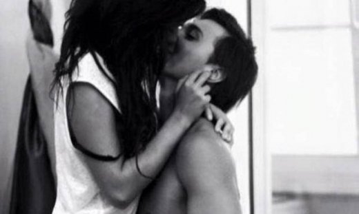 4 αλάνθαστοι τρόποι για να τον κάνεις να «κρατήσει» περισσότερο στο σεξ