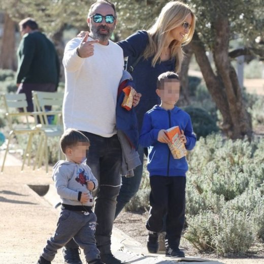 Μια ευτυχισμένη οικογένεια