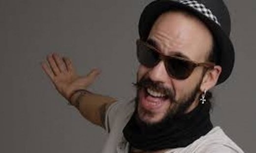 Ο Πάνος Μουζουράκης αποχαιρέτησε το The Voice μ΄ένα ποίημα