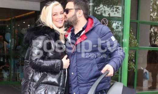 Βγήκε από το μαιευτήριο η Ελευθερία Παντελιδάκη
