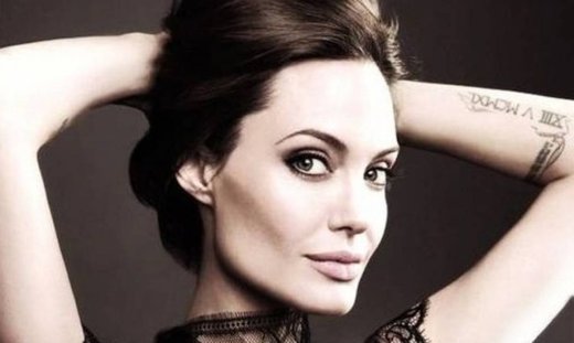 Eπιτέλους: Η εμφάνιση της Angelina Jolie που περίμενες εδώ και καιρό