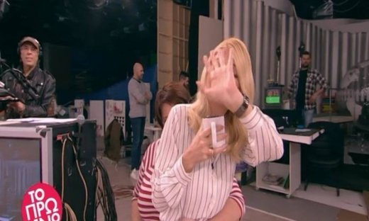 Φαίη Σκορδά: Η ατάκα που ακούστηκε για τον Λιάγκα on air και δεν ήθελε να σχολιάσει!