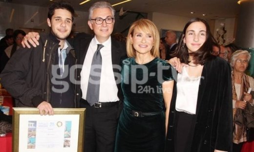 Ρουσόπουλος-Ζαχαρέα: Οικογενειακή έξοδος στην τρίτη γιορτή γυναίκας