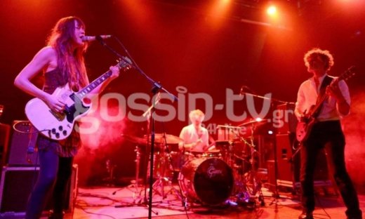 Ξεσήκωσαν το κοινό οι Blonde Redhead