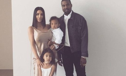 Κιμ Καρντάσιαν: Η οικογενειακή φωτογραφία της στο instagram για το Πάσχα