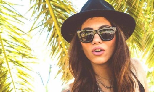 Δεν πάει ο νους σας σε ποια επώνυμη μάθαινε pole dancing η Βαλαβάνη