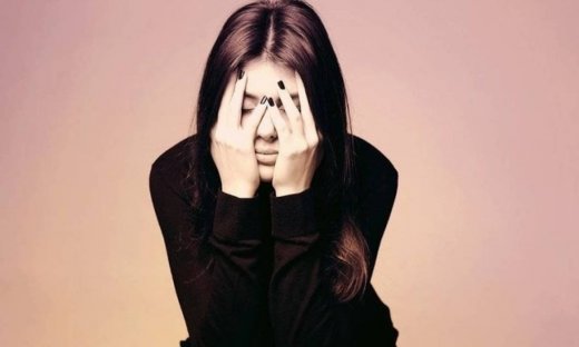 Τα 7 ψυχοσωματικά συμπτώματα της κατάθλιψης