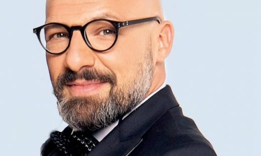 Νίκος Μουτσινάς: «Ψάχνομαι να μπορώ να δημιουργώ κάτι»