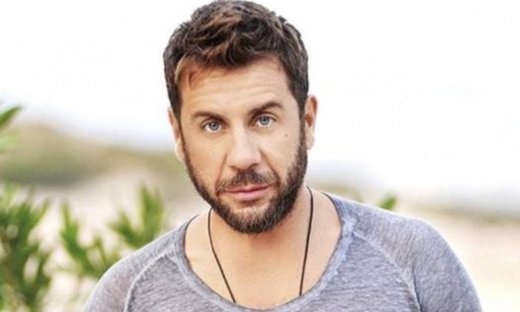 Γιώργος Μαζωνάκης: Ξύπνησε πρωί πρωί για να…