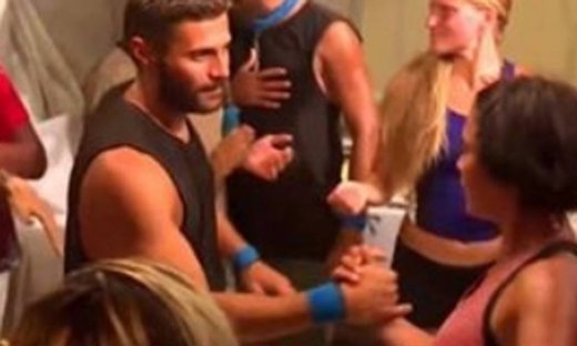 Survivor.Τι τρέχει με Βάσαλο και Τουρκάλα; O λογαριασμός και το καυτό τσιφτετέλι(Vid) (Nassos blog)