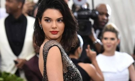 Είναι αυτό το πιο άσχημο bikini που έχει φορέσει ποτέ η Kendall Jenner;