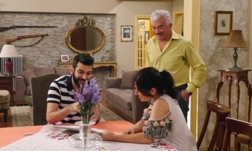 Το σόι σου: Ο Βαγγέλης χρειάζεται, επειγόντως, έναν πολιτικό μηχανικό για το μαγαζί αλλά…