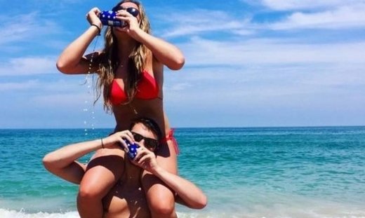 6... περίεργα σημάδια που φανερώνουν ότι σε θέλει σαν τρελός