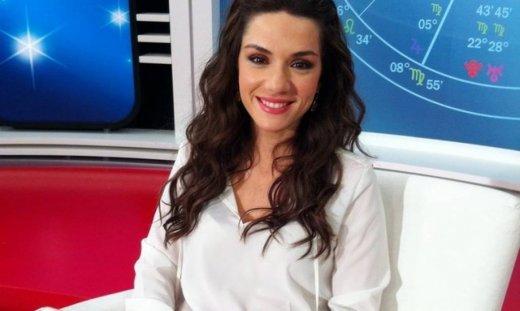 Βάσω Λασκαράκη: Πρωινός καφές στο μπαλκόνι – Δείτε τι φωτό που πόσταρε